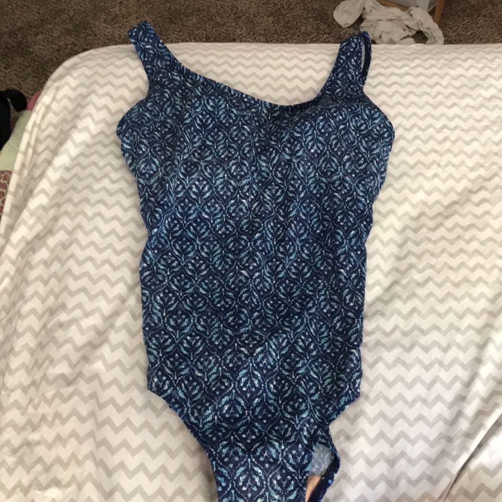 Bathing suit